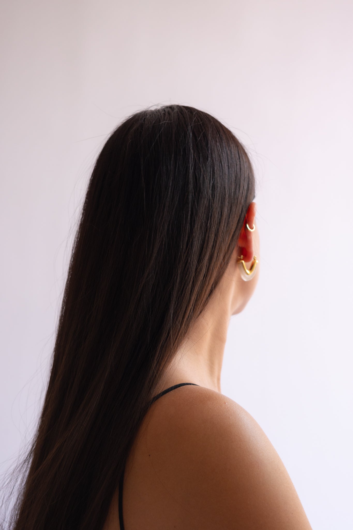 Pendientes V Acrílico Blanco
