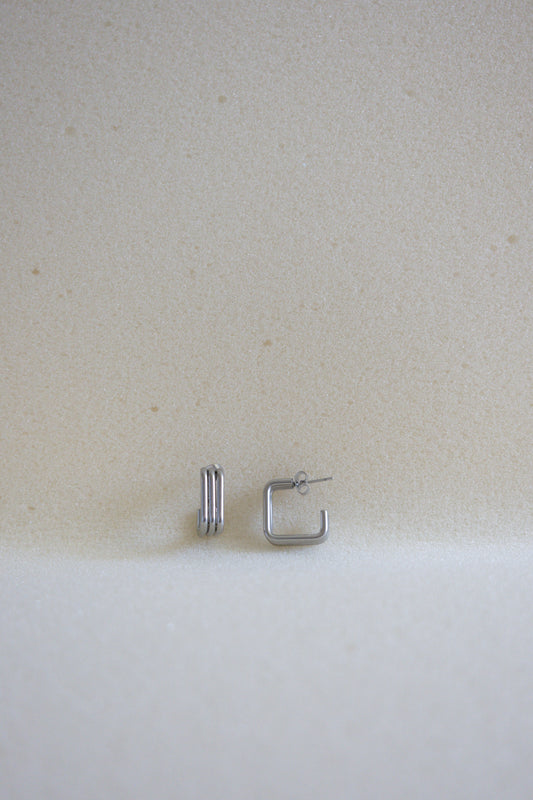 Pendientes Cuadrados Plateados